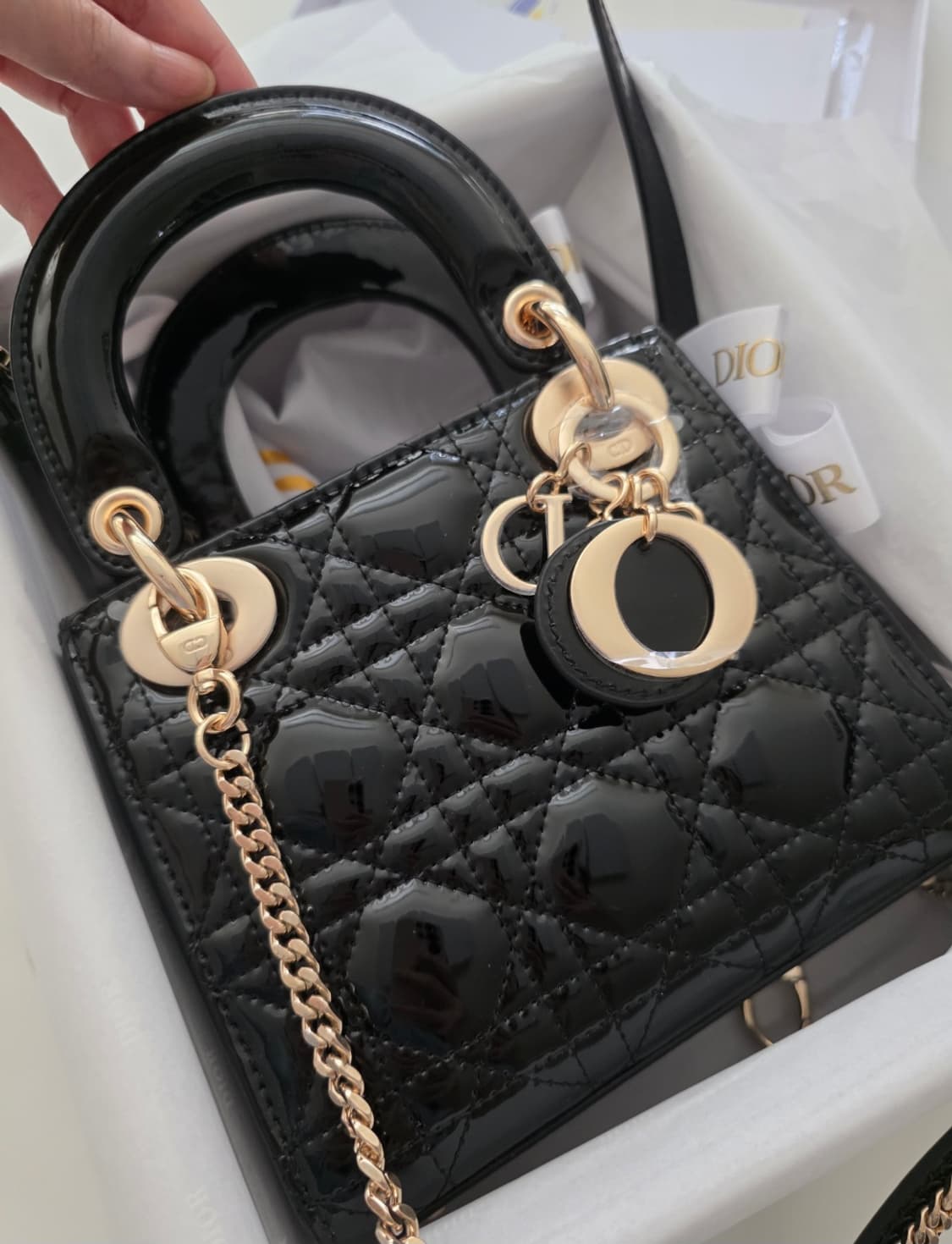 디올 레이디 미니 페이던트 새상품컨디션 상품이미지4