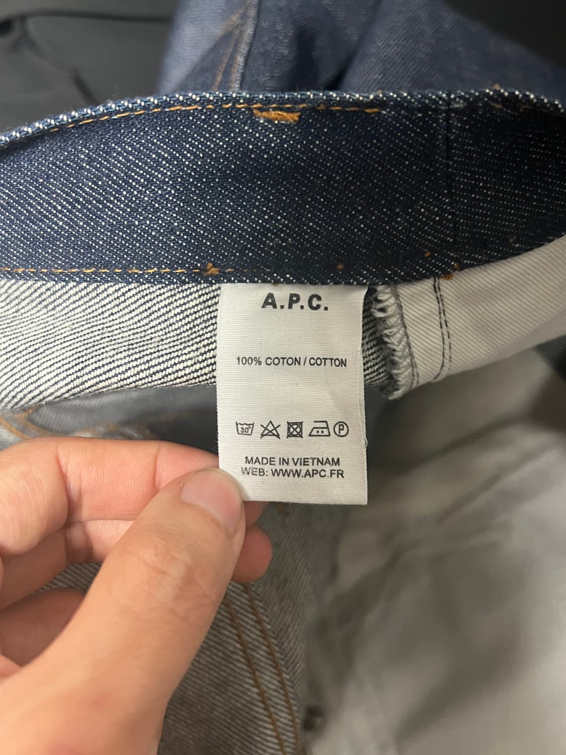 아페쎄 apc 쁘띠 뉴 스탠다드 33 상품이미지6