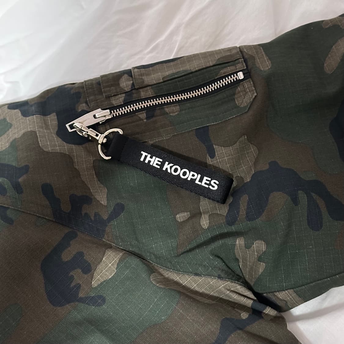 더쿠플스 카모 울프죠 패딩 퍼 후드  상품이미지3