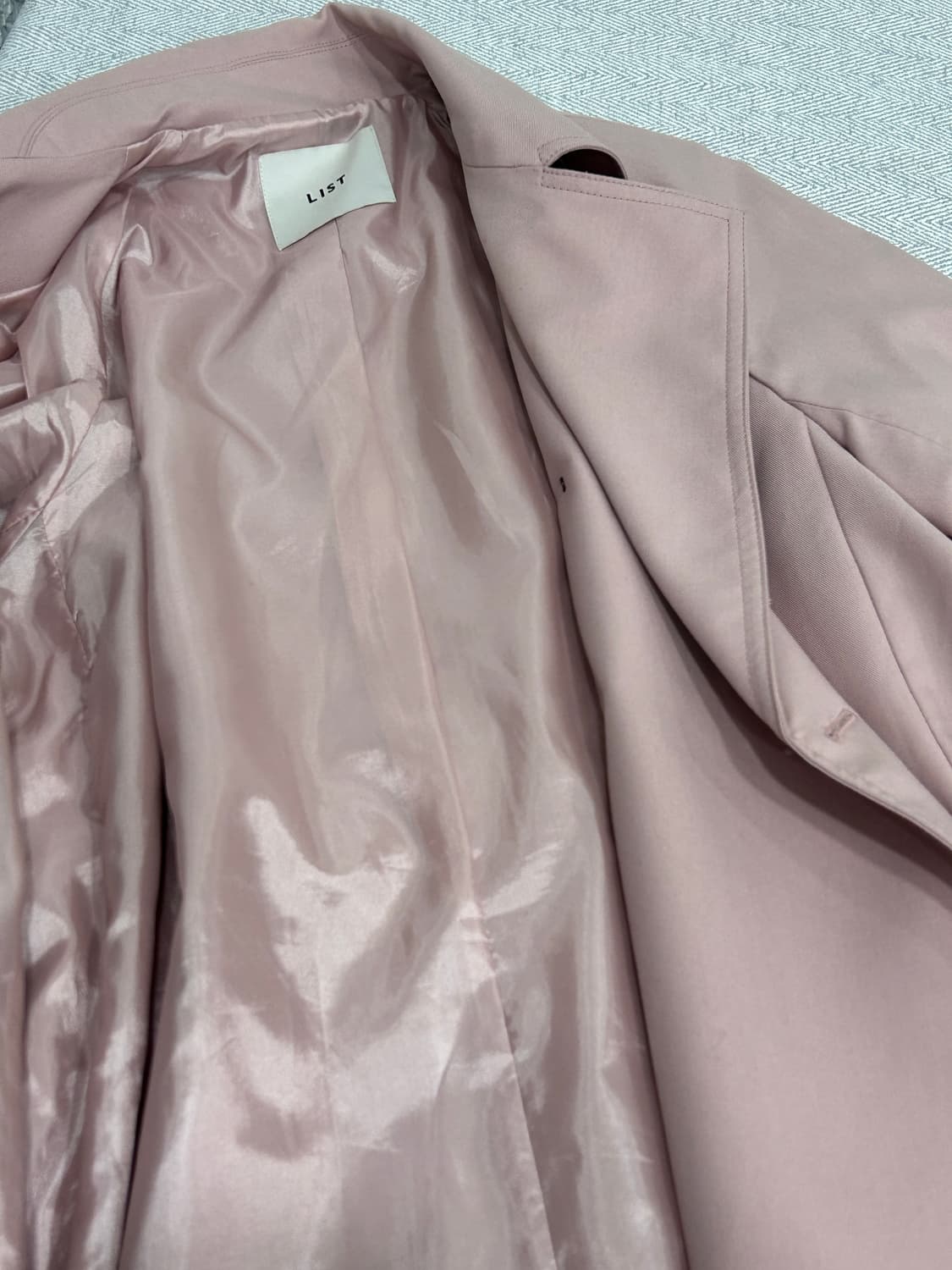 [55] 리스트 LIST 연핑크 트렌치코트 오피스룩 여성 55사이즈 상품이미지9