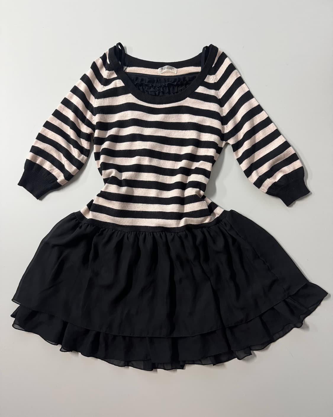스트라이프 패턴 러플 니트 원피스 슬리브리스 2pcs SET 상품이미지2