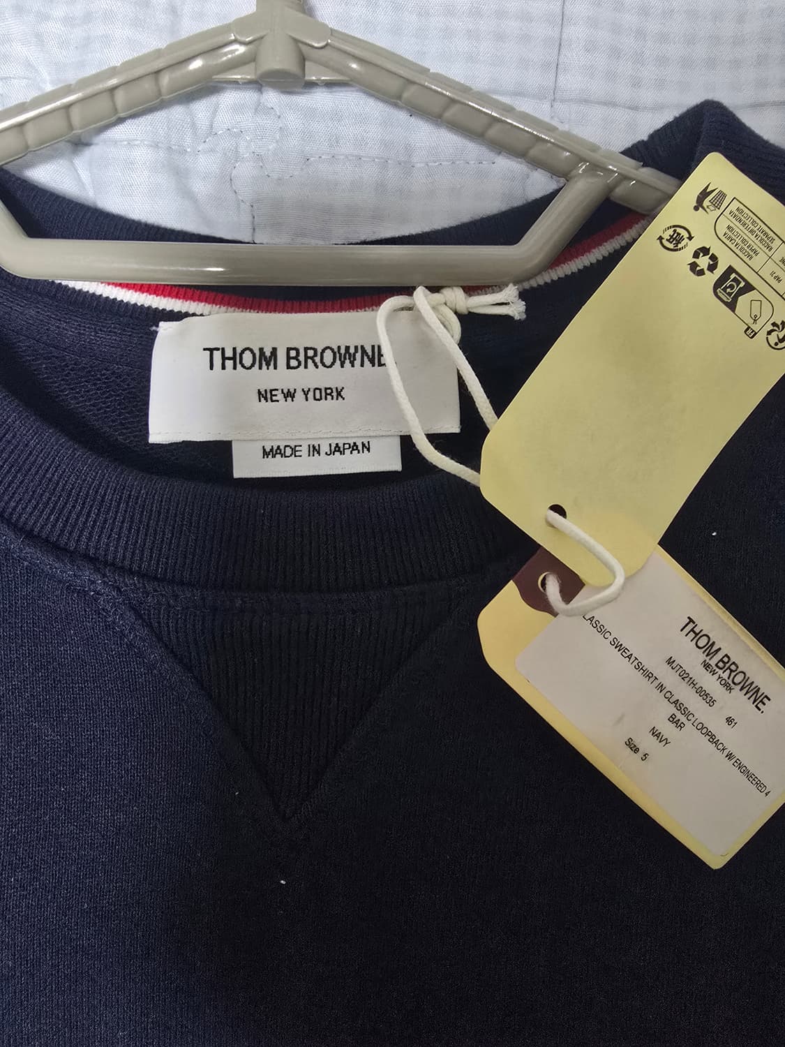 24FW 톰브라운 사선완장 네이비 맨투맨 5사이즈 새상품 상품이미지1