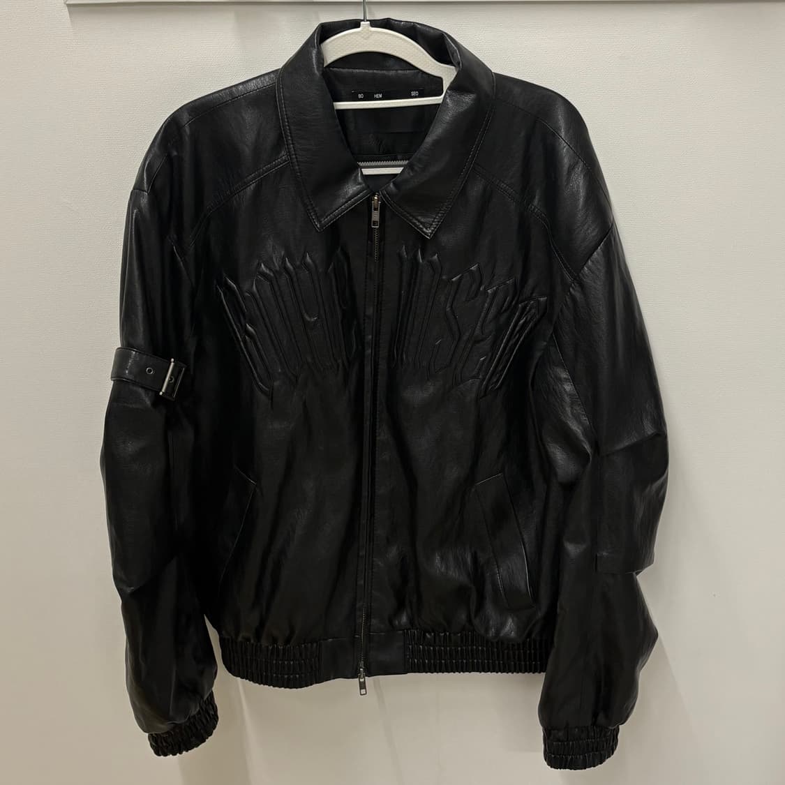 보헤미안서울 엠보 로고 레더 점퍼 EMBO LOGO LEATHER JUM 상품이미지1