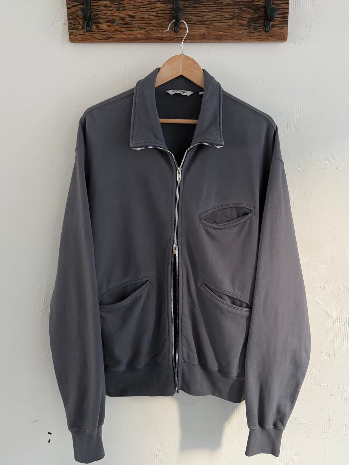 EASTLOGUE 이스트로그 차콜그레이 코튼 집업  상품이미지1