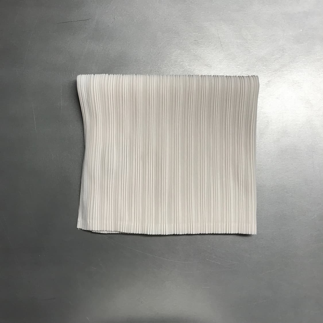 이세이 미야케 플리츠 플리즈 넥워머 상품이미지1