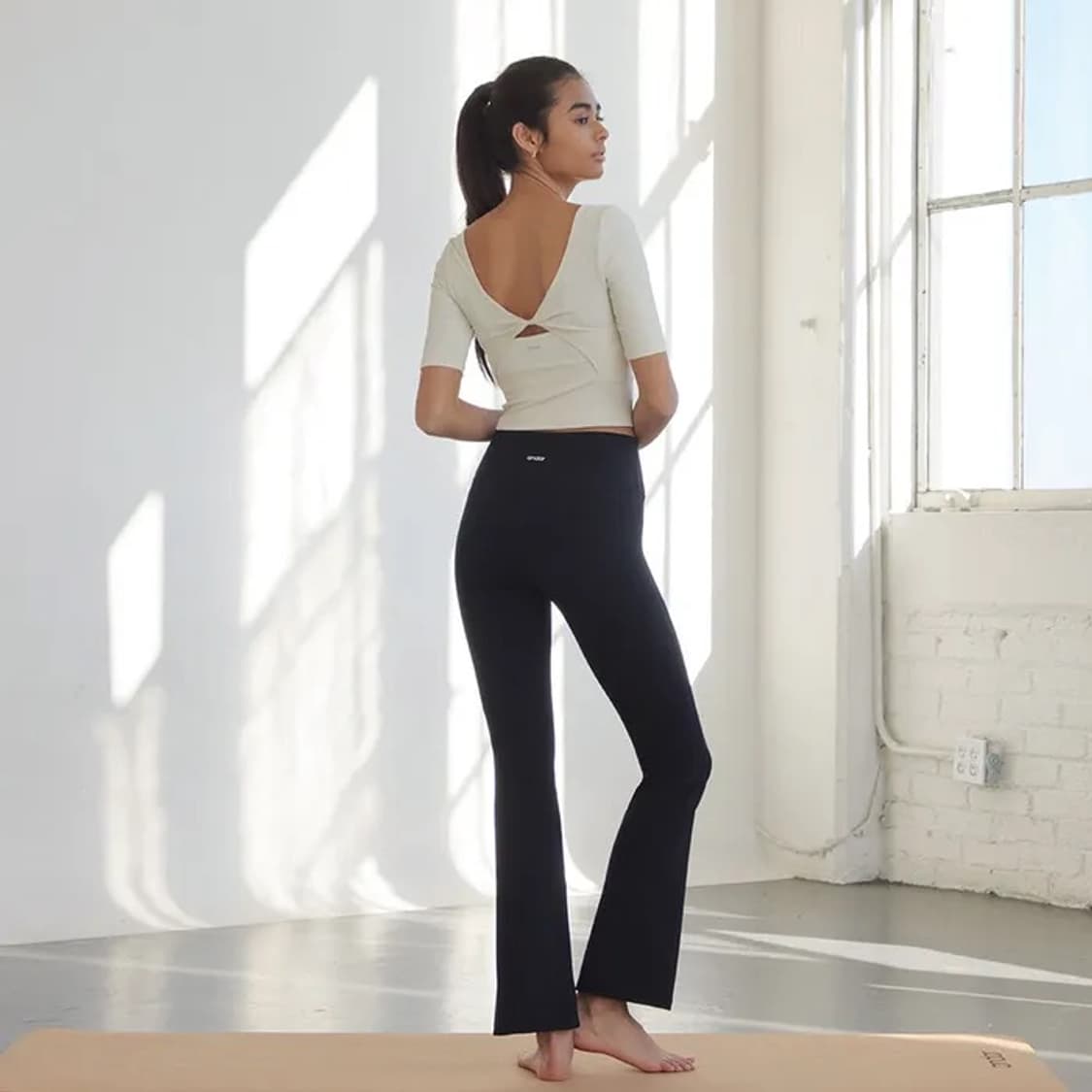 [안다르] NEW 에어쿨링 샤론 부츠컷 레깅스(롱) 상품이미지3