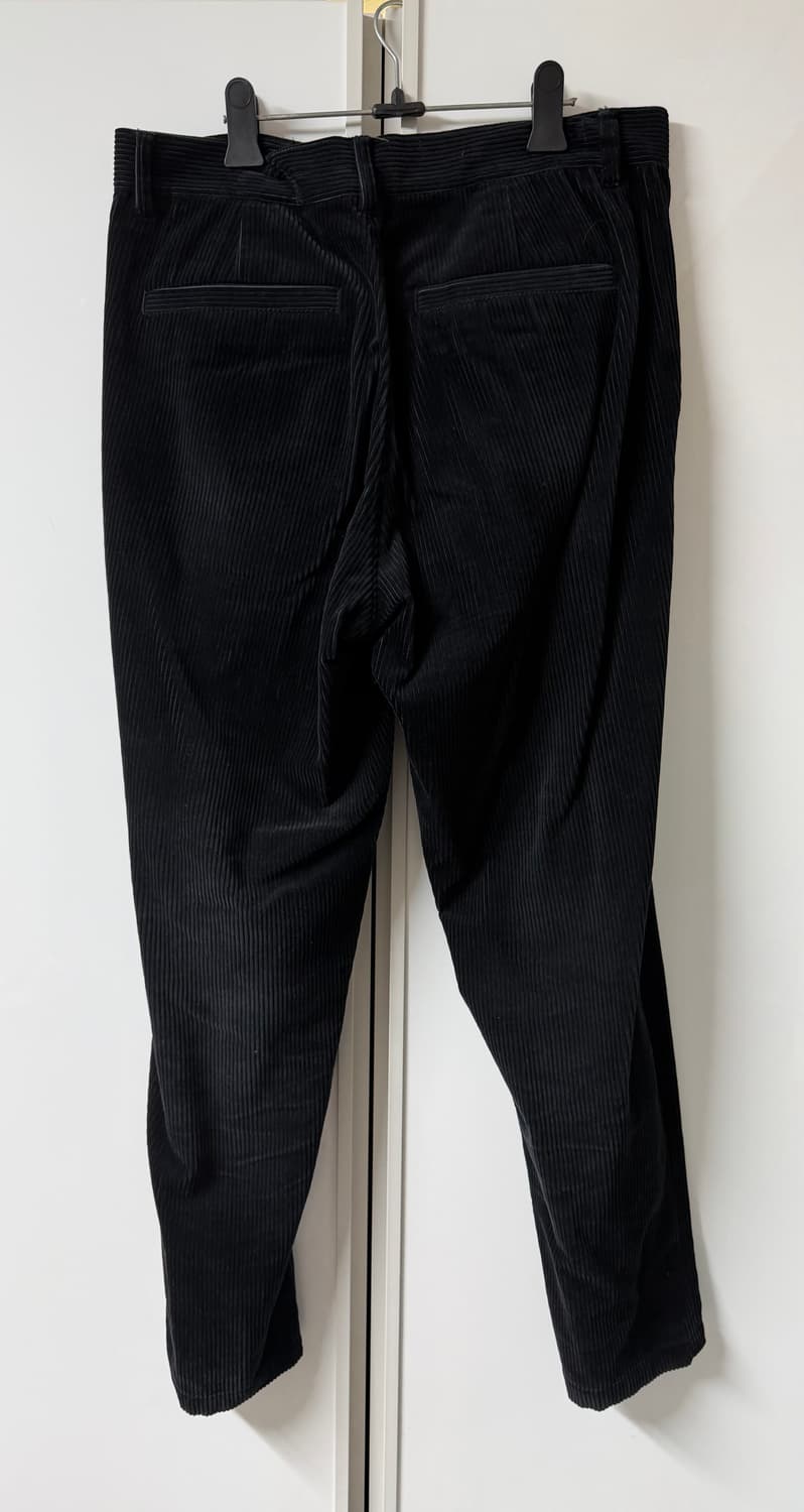 코스 코듀로이 블랙 팬츠 상품이미지2