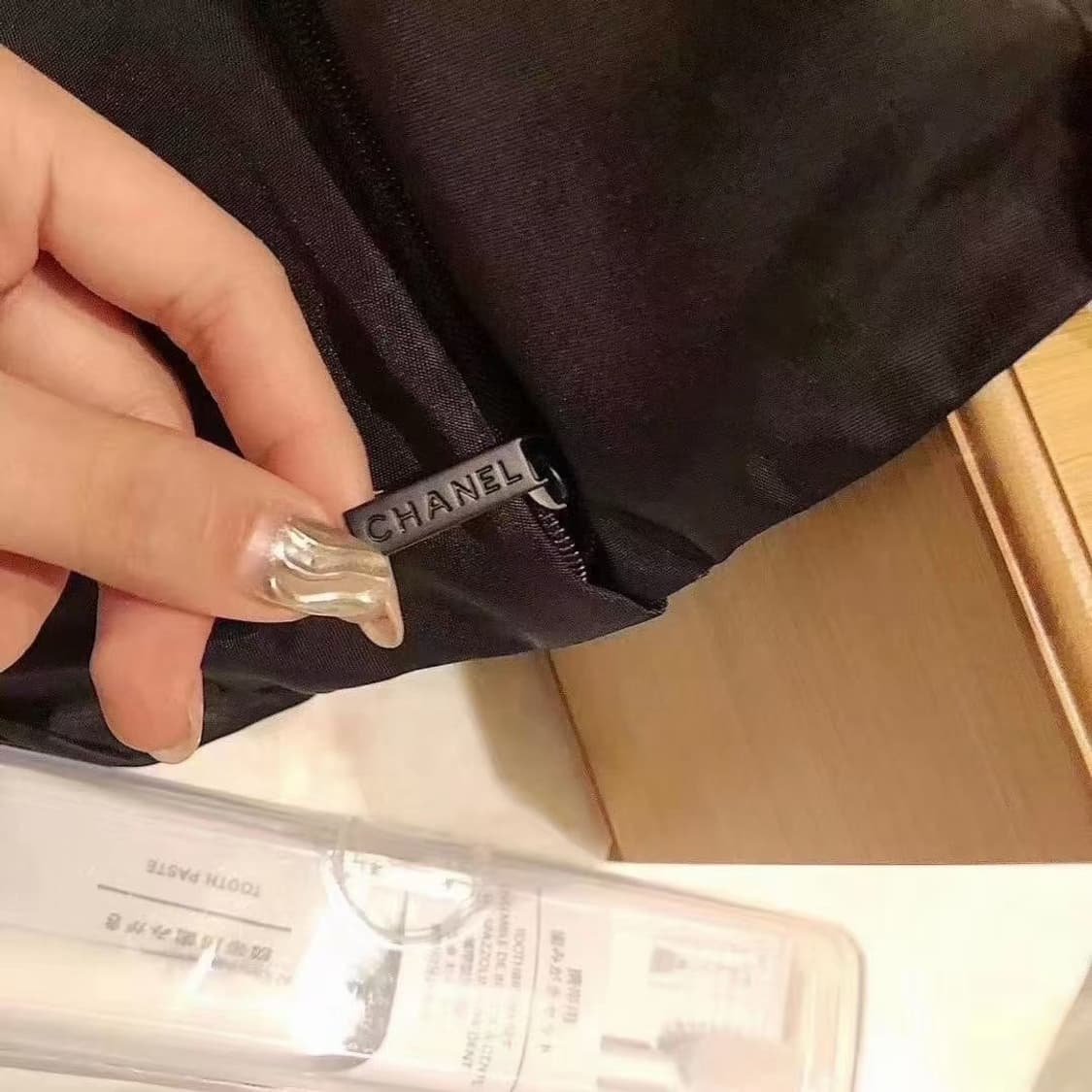 샤넬뷰티 복조리형 파우치 스트링 파우치 블랙 상품이미지9