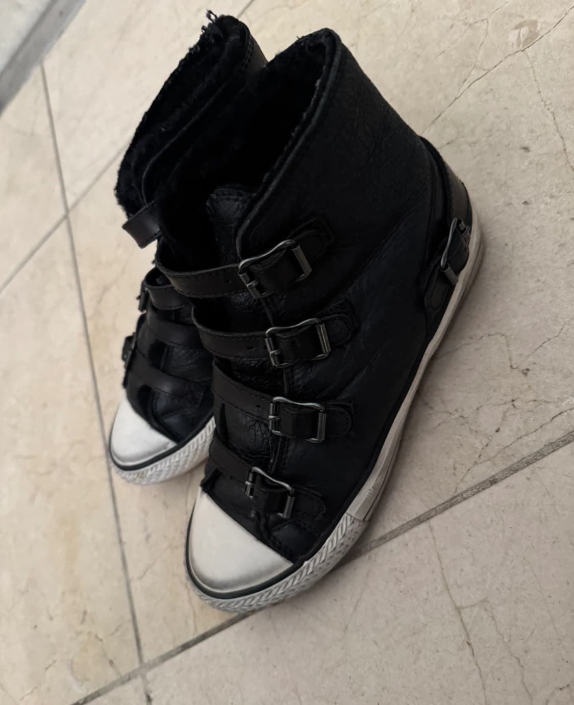 Ash 아쉬 블랙 스니커즈 240~245mm 상품이미지4