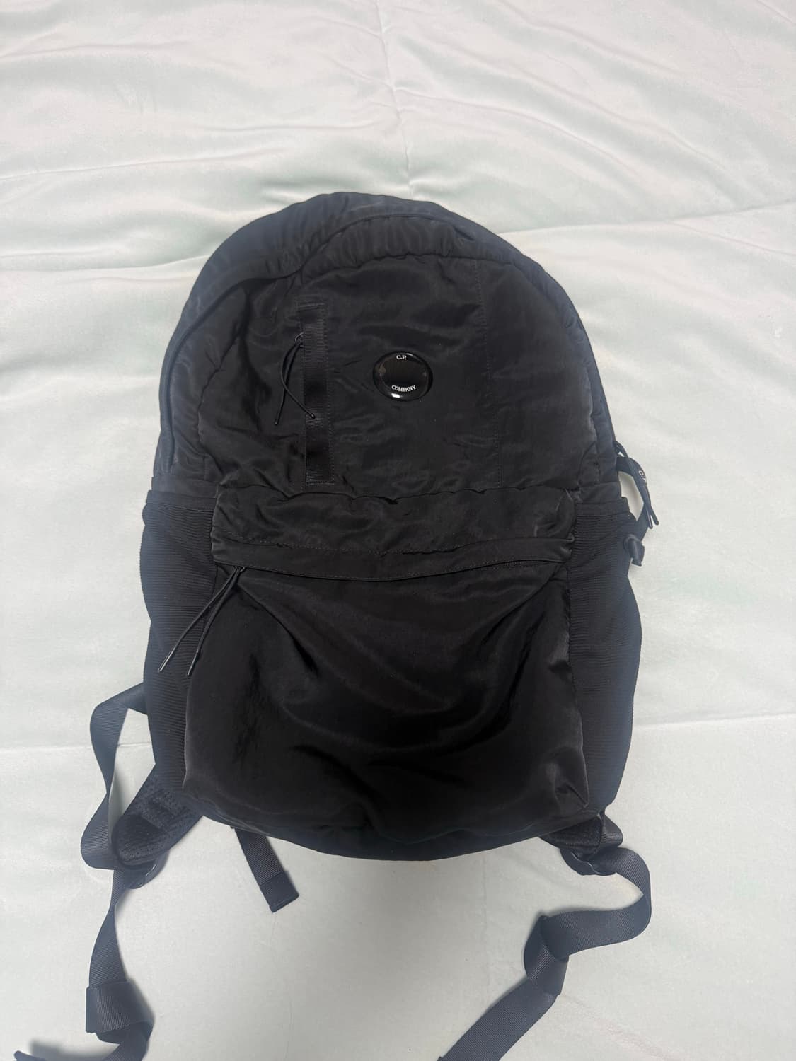 CP컴퍼니 블랙 백팩 상품이미지1