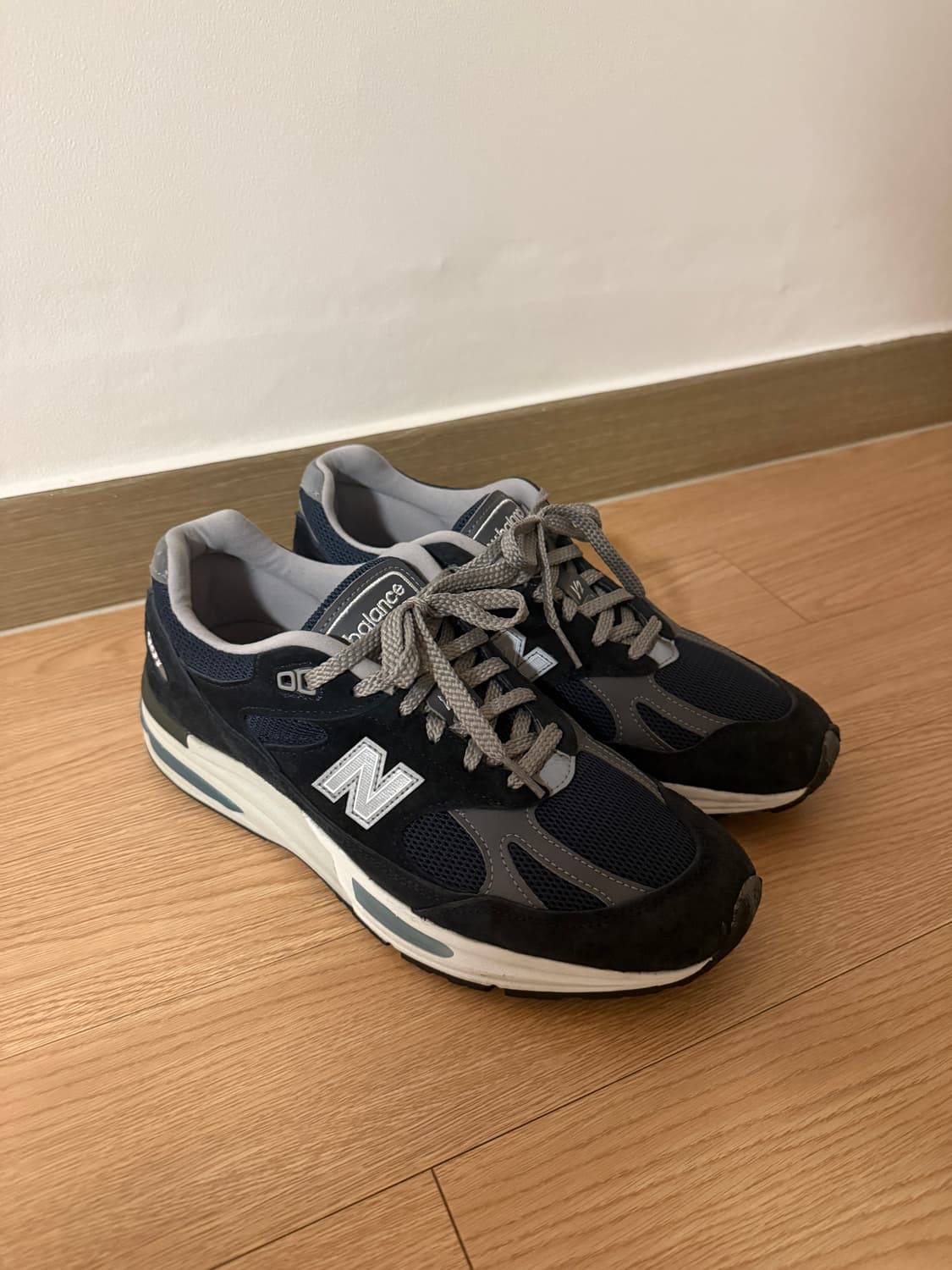 뉴발란스 991v2 네이비(265) 상품이미지1