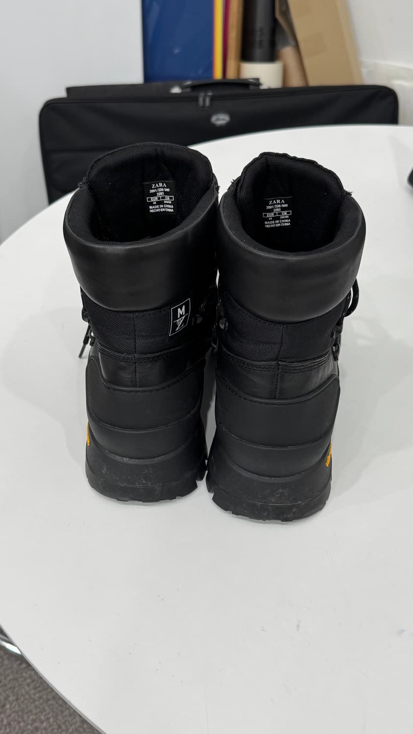 자라x메종스페셜 비브람 부츠 (290) 상품이미지4