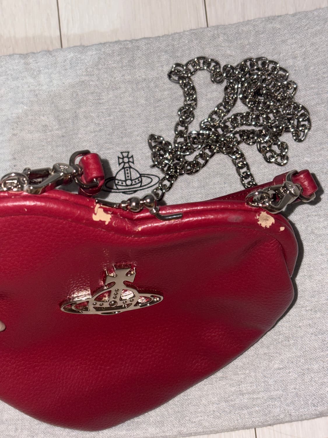 비비안웨스트우드 벨 하트 프레임 크로스 체인백 상품이미지4