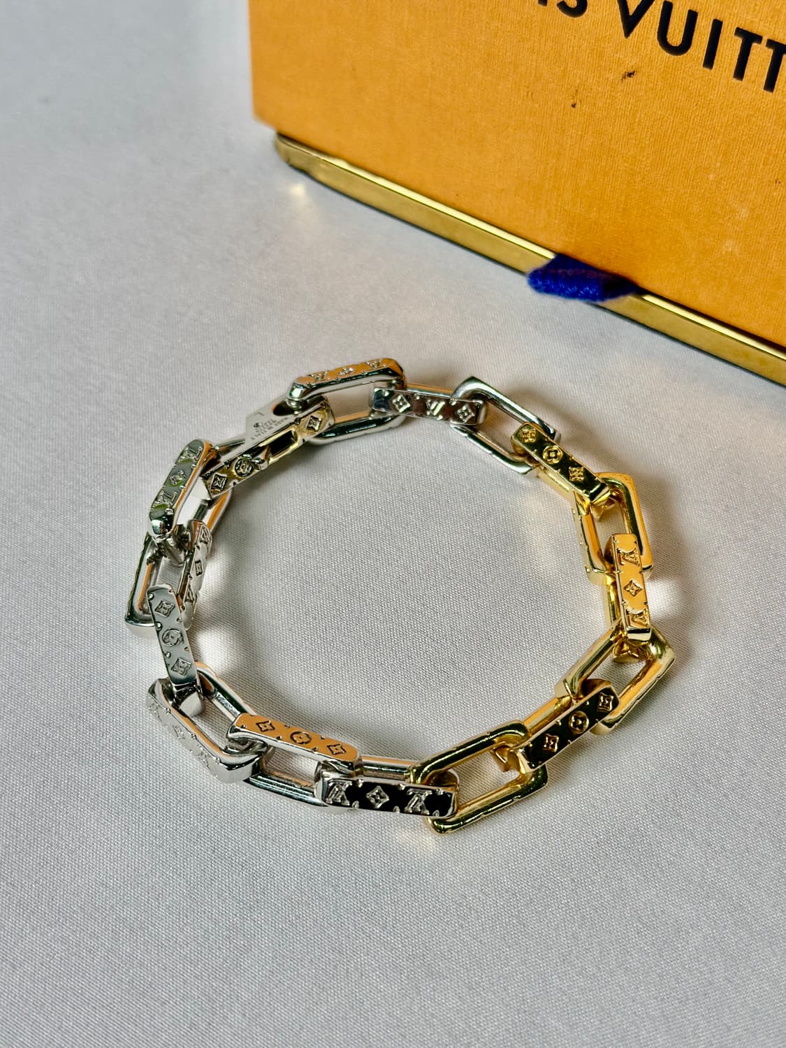 루이비통 버질아블로 골드 실버 팔찌 L 상품이미지2