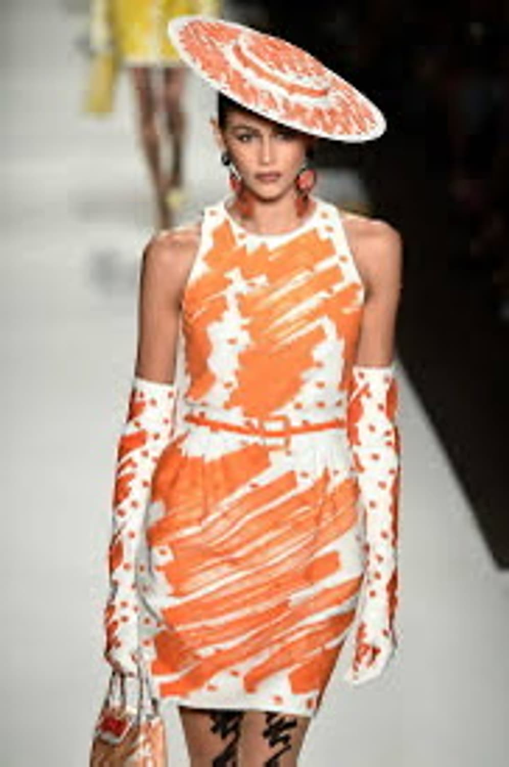 모스키노 쿠튀르 컬렉션 드레스 상품이미지2