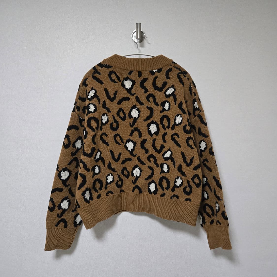 스튜디오톰보이 레오퍼드 울 가디건 / 여성 가디건 / 여자 가디건 상품이미지5