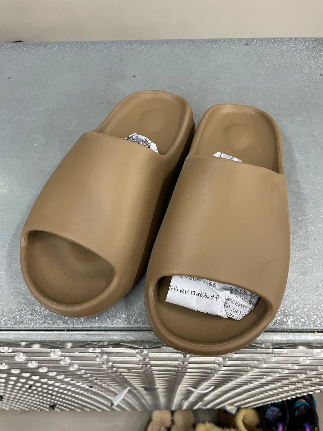 아디다스 이지 슬라이드 코어 43-44 (gr-5405) 상품이미지2