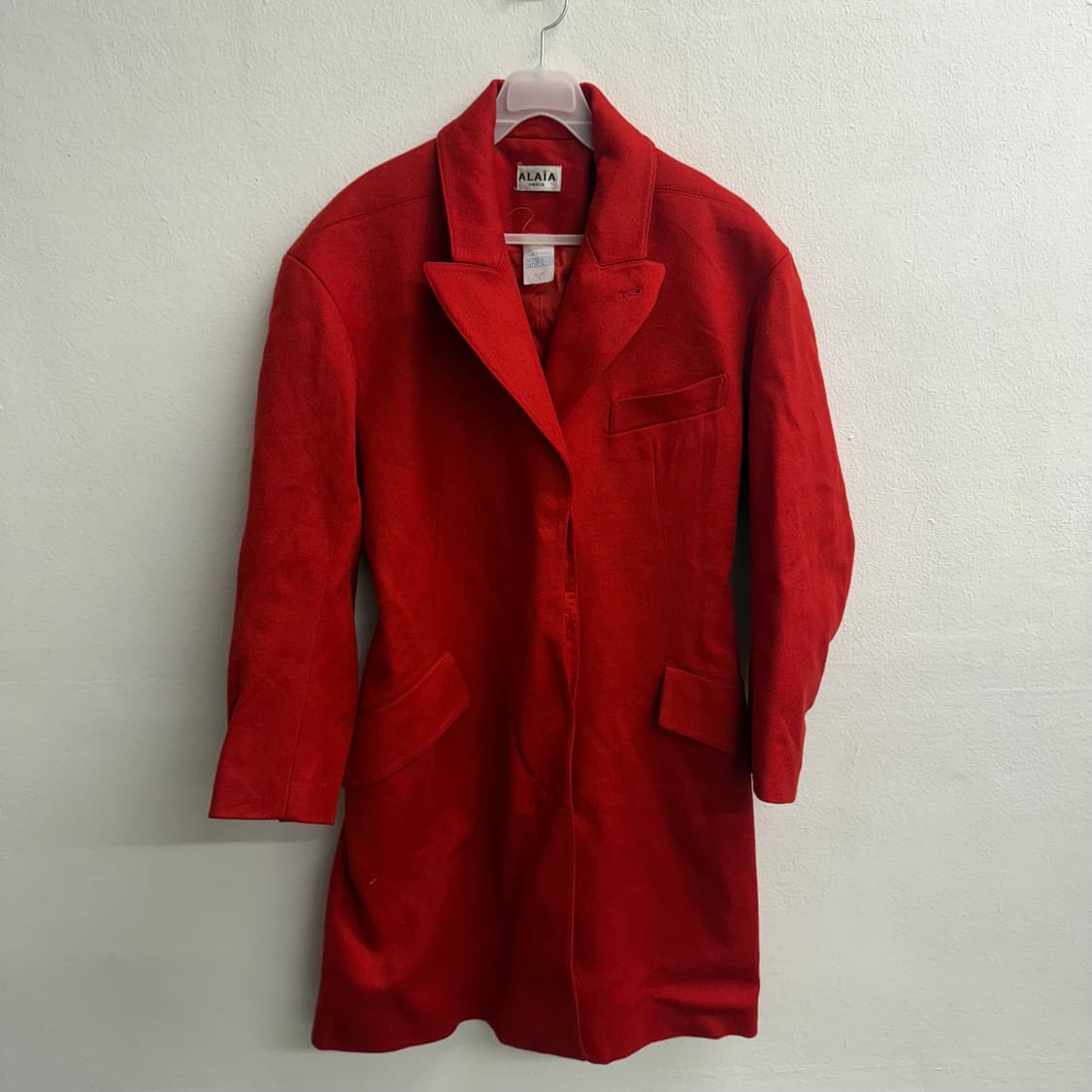 알라이아 레드 롱 코트 (38) 상품이미지1