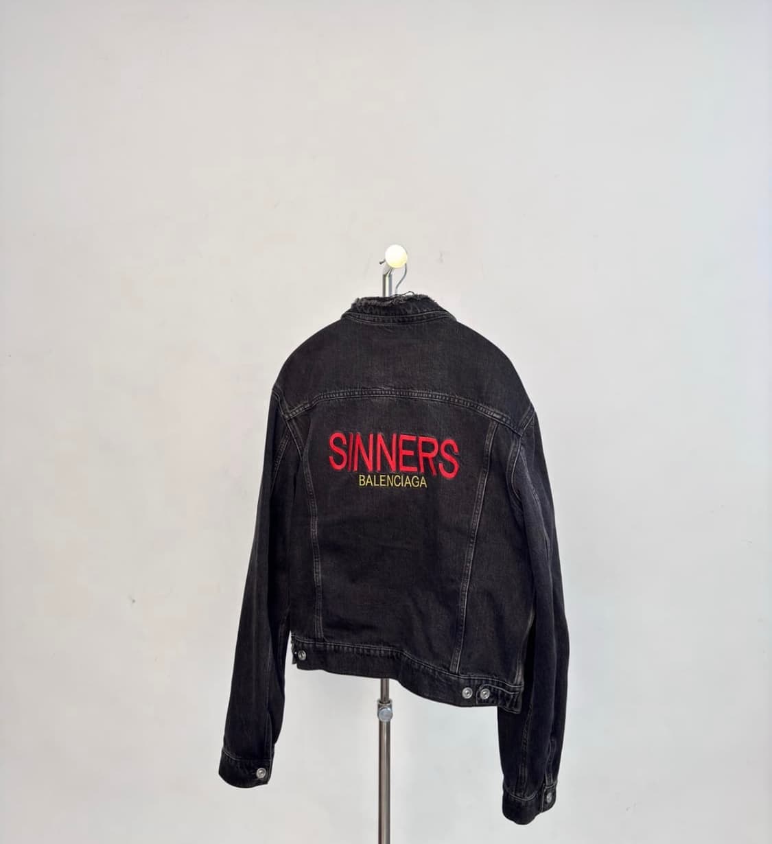 발렌시아가 18ss 시너스 데님자켓 상품이미지1