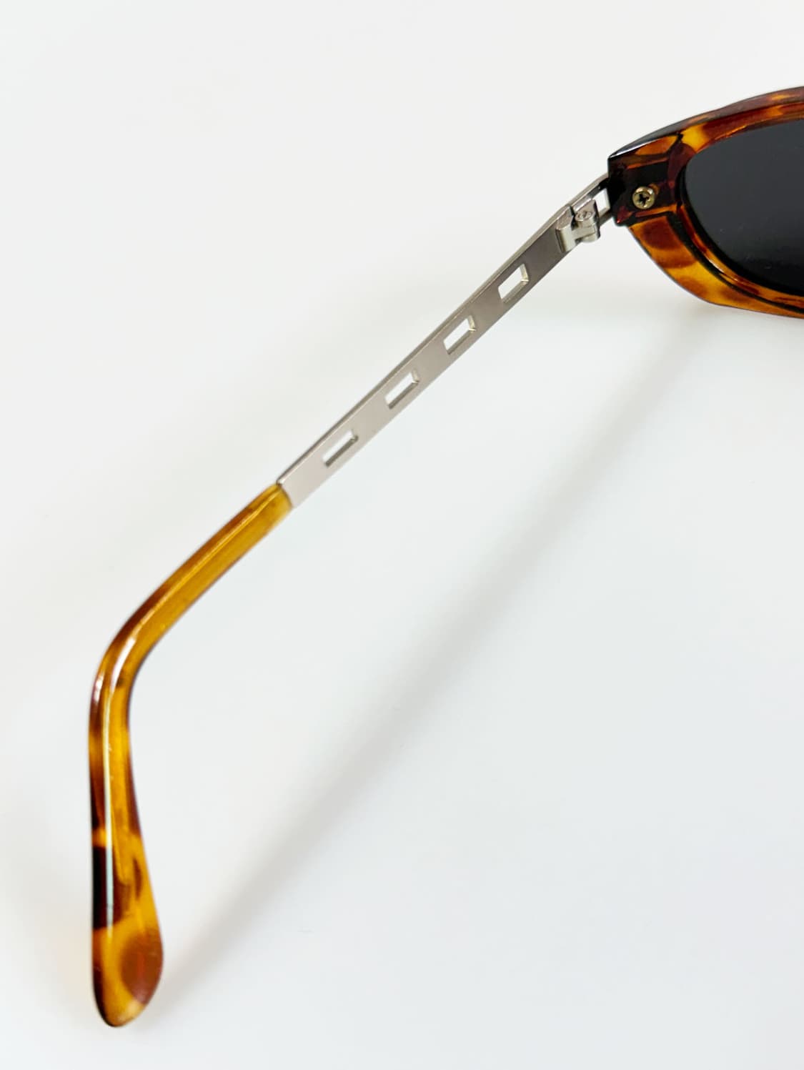 90s CIVIL 토터스쉘 볼드 스퀘어 빈티지 선글라스 상품이미지7