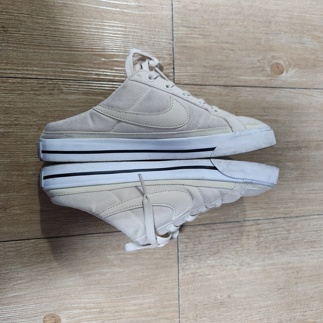 나이키 뮬 245 상품이미지3