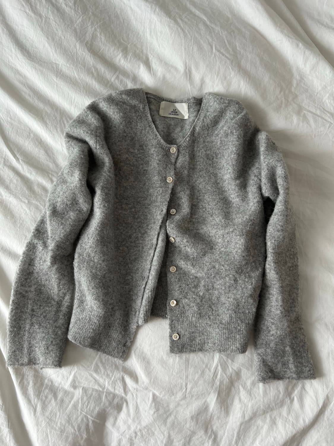 르 오버 클래식 알파카 니트 가디건 상품이미지1