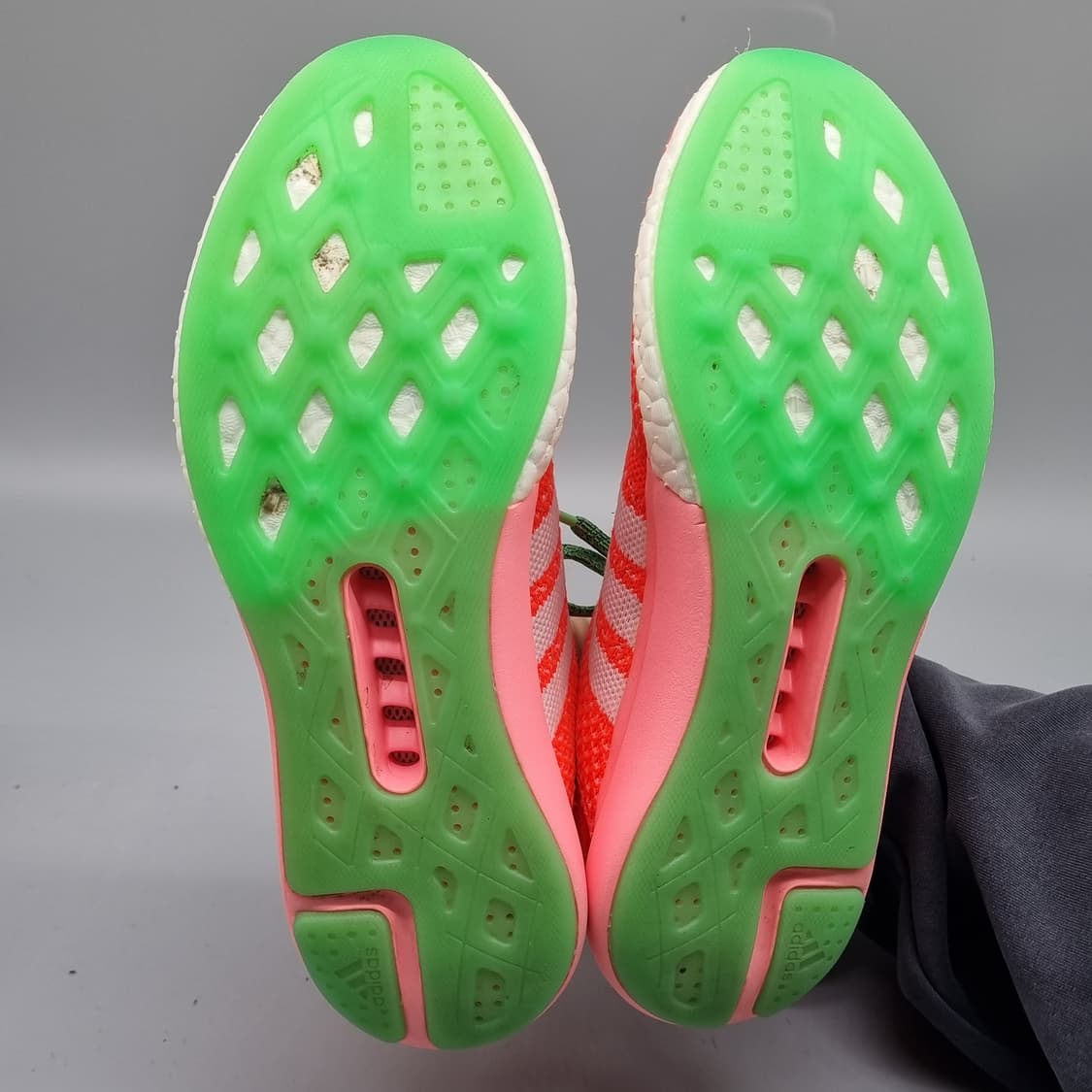 아디다스 CC 코스믹부스트 여성운동화240 상품이미지3