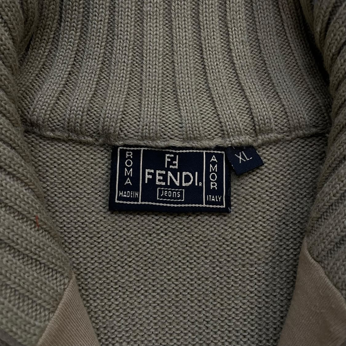 펜디 Fendi 00s 아카이브 아가일 니트 집업 베이지 상품이미지5