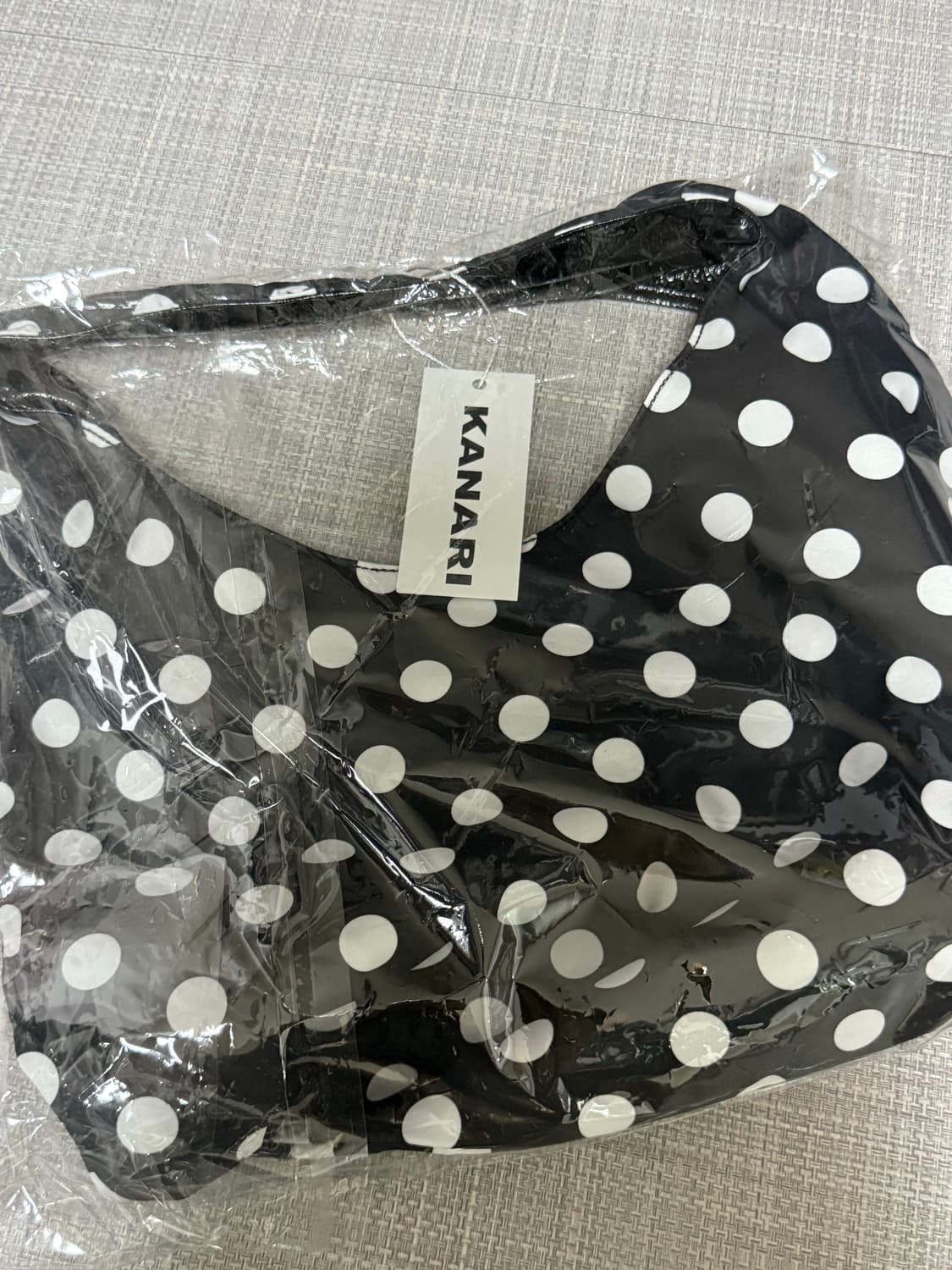 카나리 MINI TWO WAY BAG -DOT&GLOSSY BLACK 상품이미지1