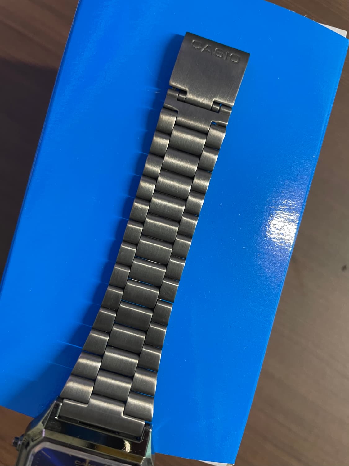 카시오 메탈 시계 청판 모델 aq-230gg 상품이미지3