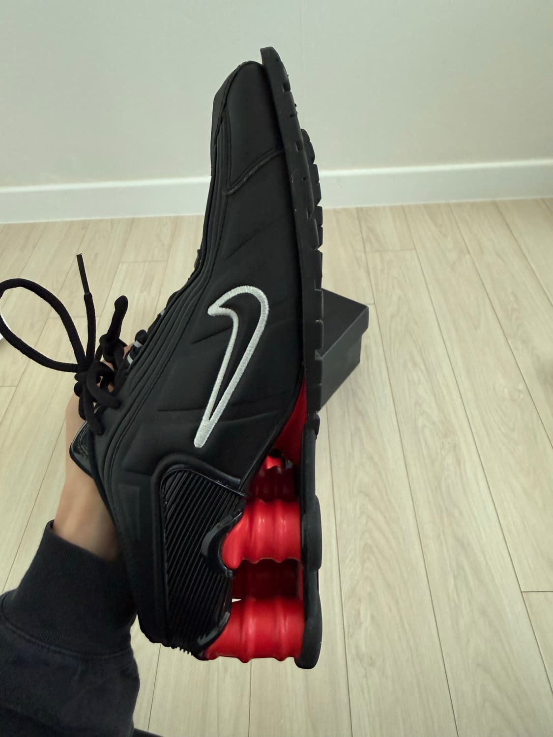 나이키 마틴로드 255(실착5회미만) 쿨거래 네고 상품이미지5