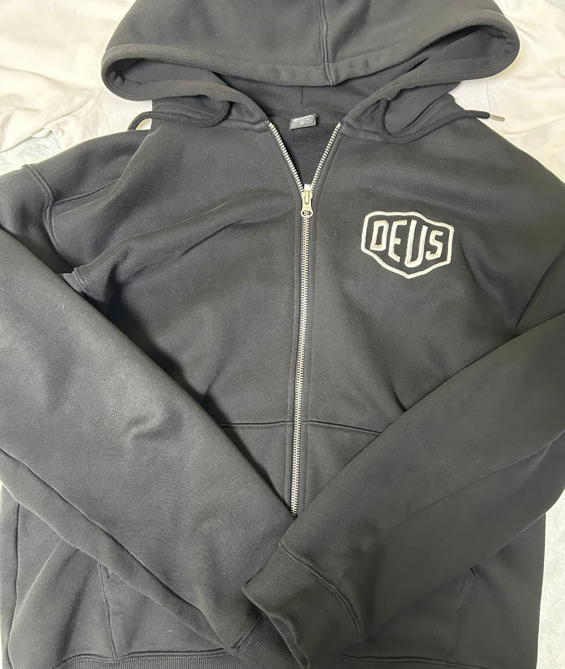 데우스엑스마키나 서울 어드레스 후드집업  상품이미지2