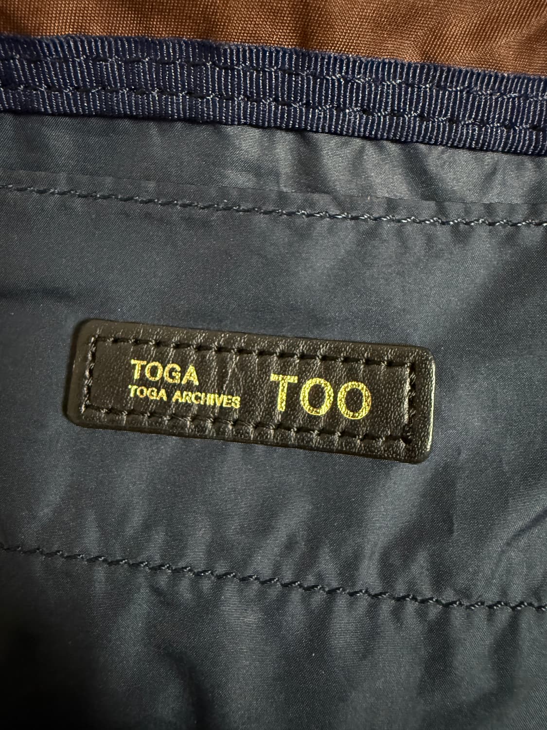 TOGA TOO 프린트 토트백 상품이미지4