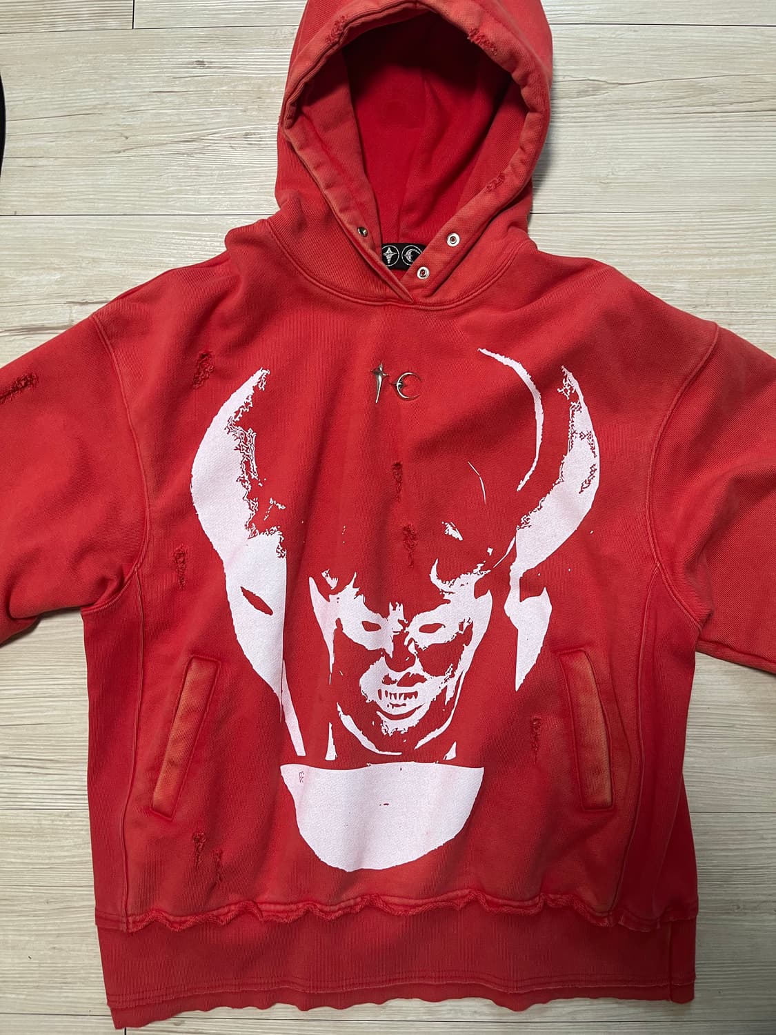 떠그클럽 사탄 후드 2사이즈 레드 화이트 상품이미지2