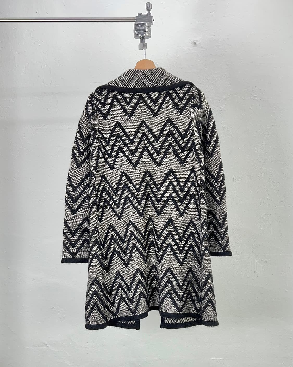 요지야마모토 블랙 믹스드 쉐브론 케이프 트위드 니트 가디건  상품이미지6