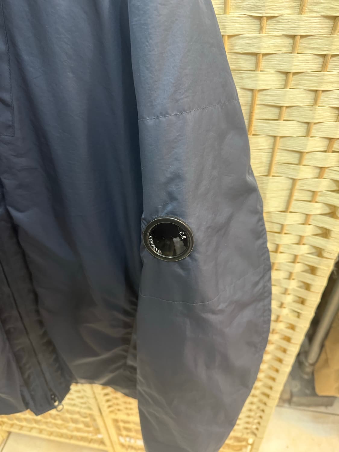 46/95 정품 cp컴퍼니 마이크로 M 후드 렌즈패딩 팝나 상품이미지5