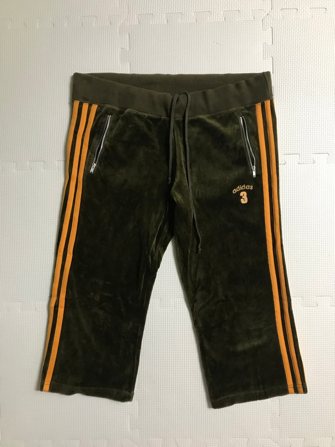 아디다스 벨벳7부 트레이닝팬츠 상품이미지1