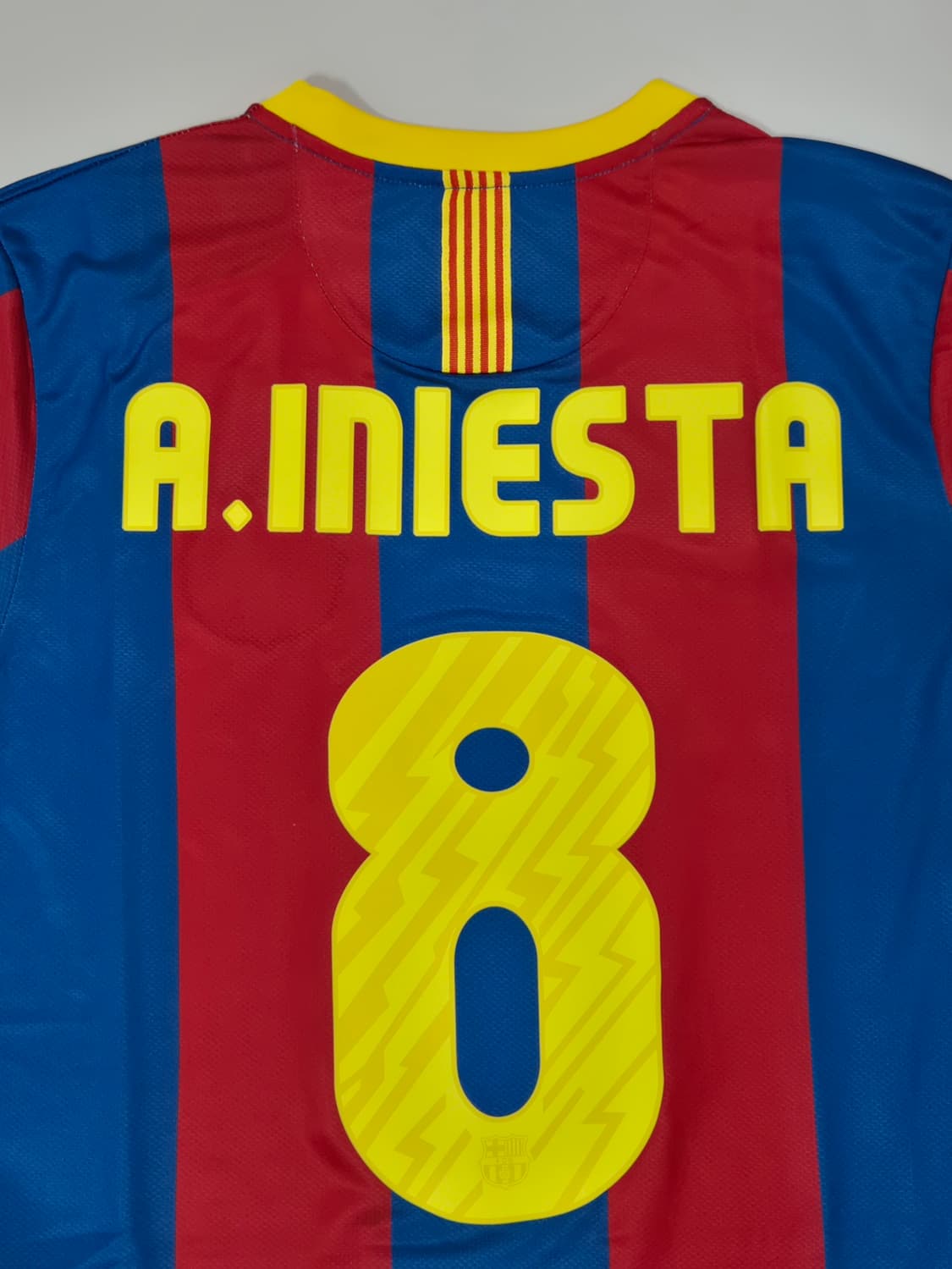 10-11 바르셀로나 이니에스타 홈 유니폼 M 상품이미지7
