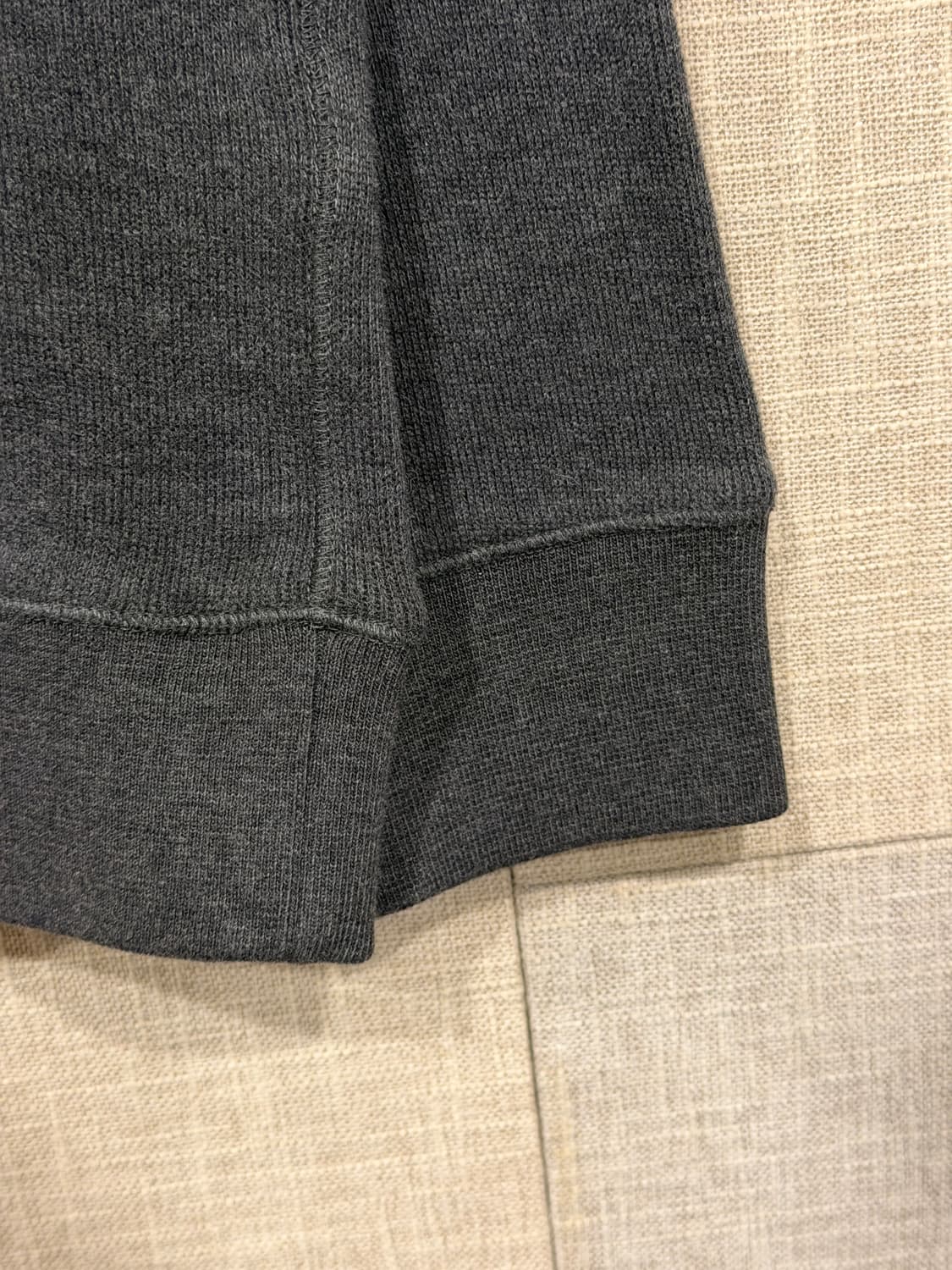 헤지스 하프집업 니트 110 다크그레이 상품이미지5