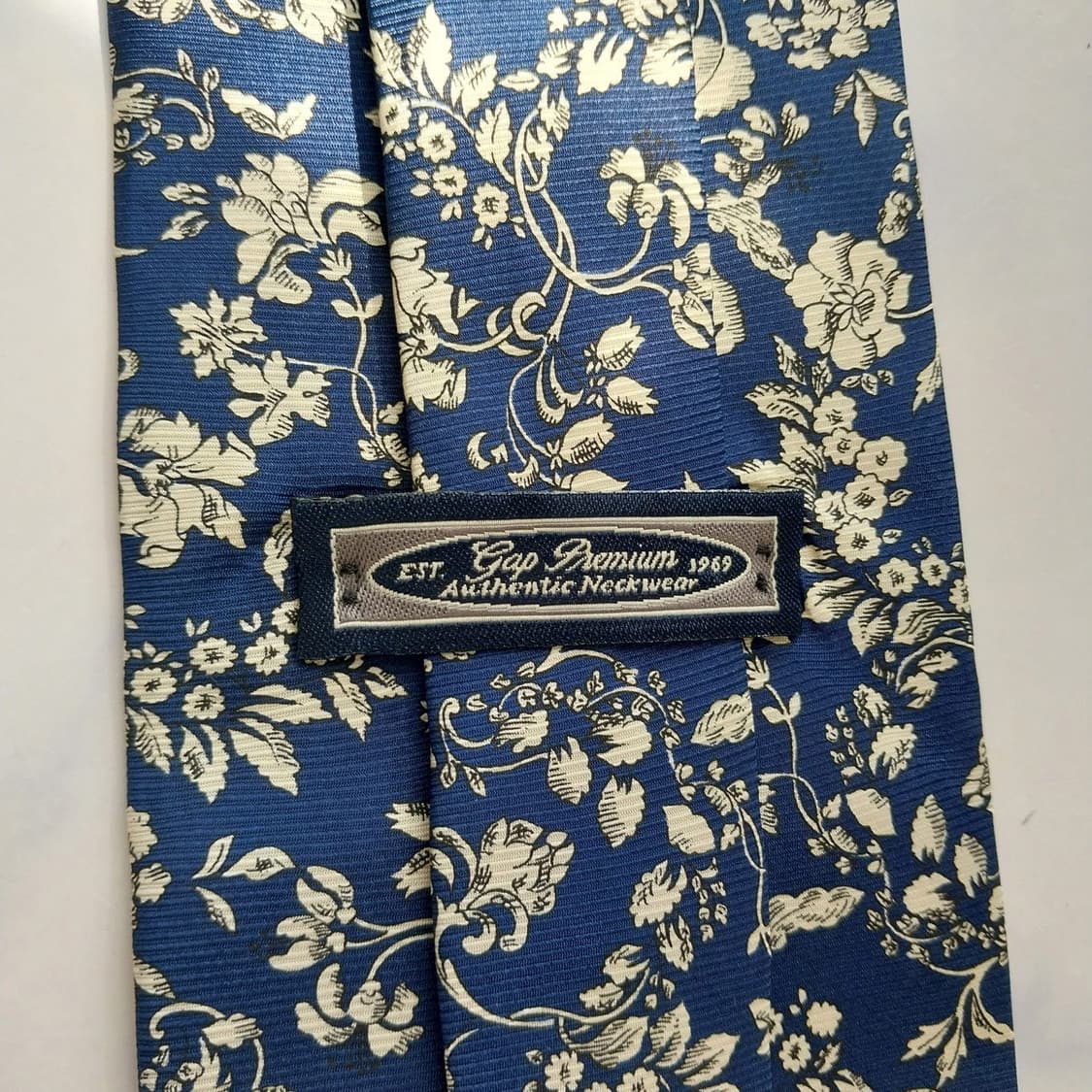 갭 실크 네이비 플라워 패턴 넥타이 10cm A+등급 K2354 상품이미지9