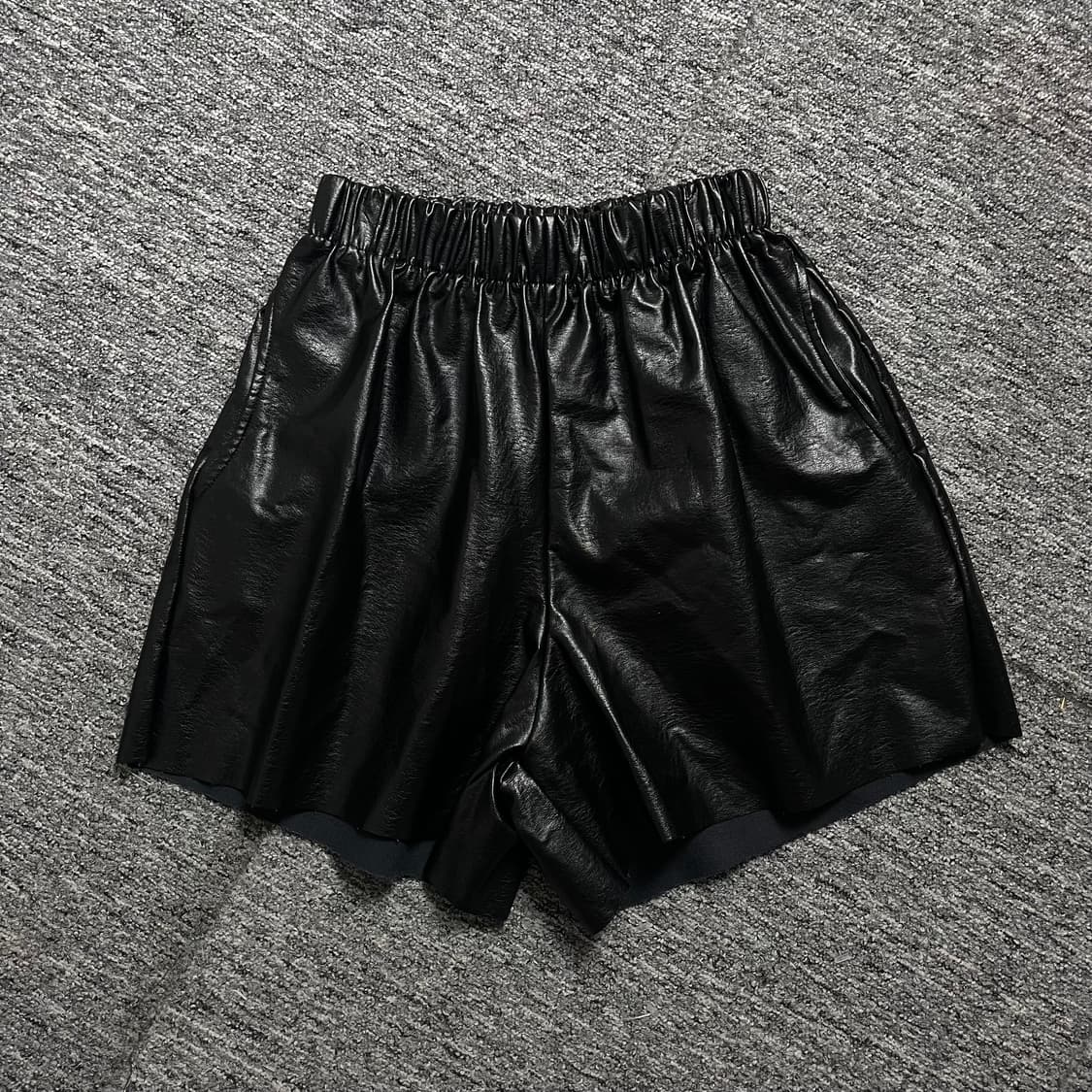 빈티지 비건레더 벌룬핏 7부 팬츠o 1857 상품이미지1