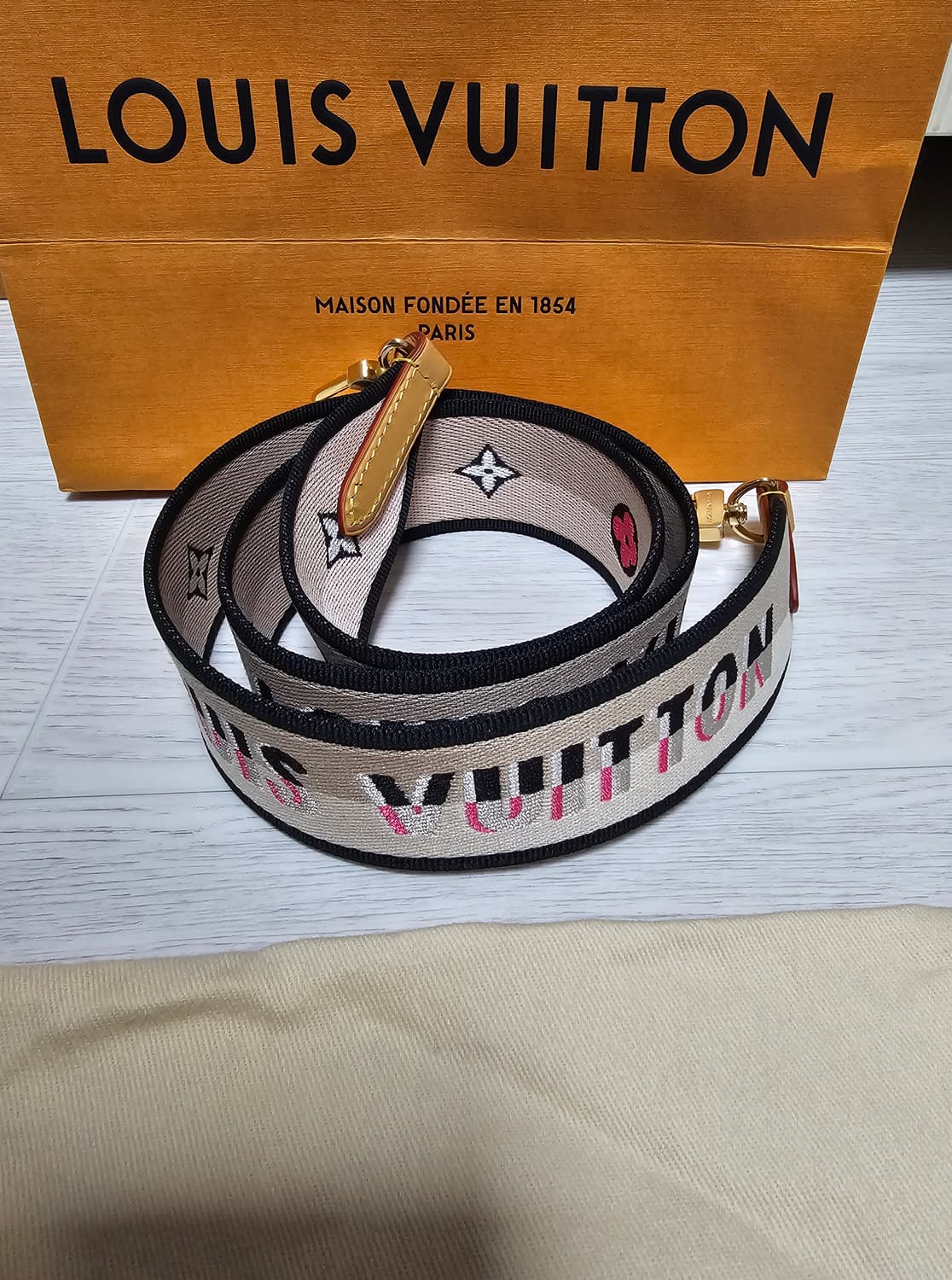 미사용 정품 루이비통 스트랩  상품이미지1