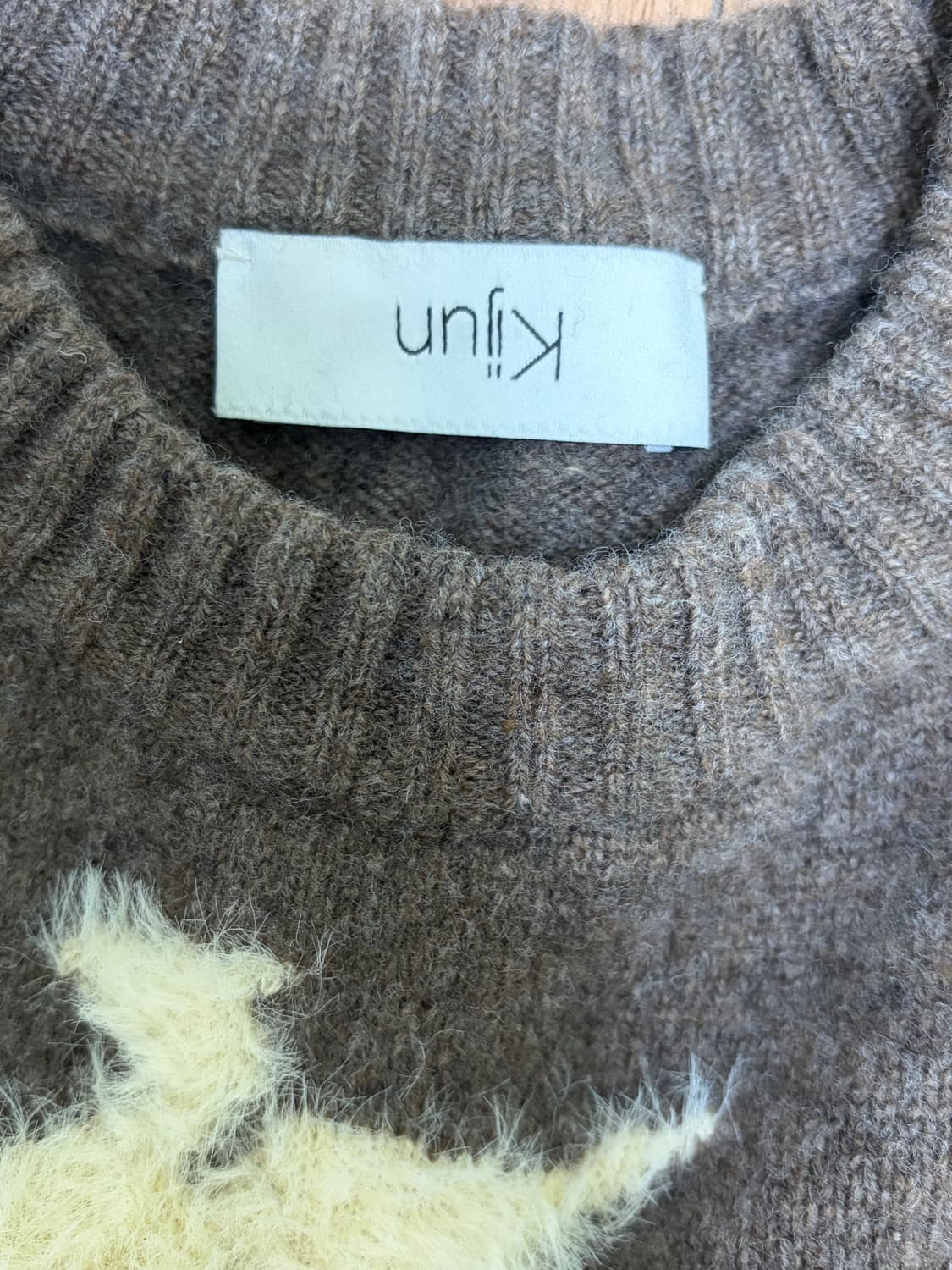 (아일릿 원희 착용)Pegasus Knit Pullover Brown/M 상품이미지5