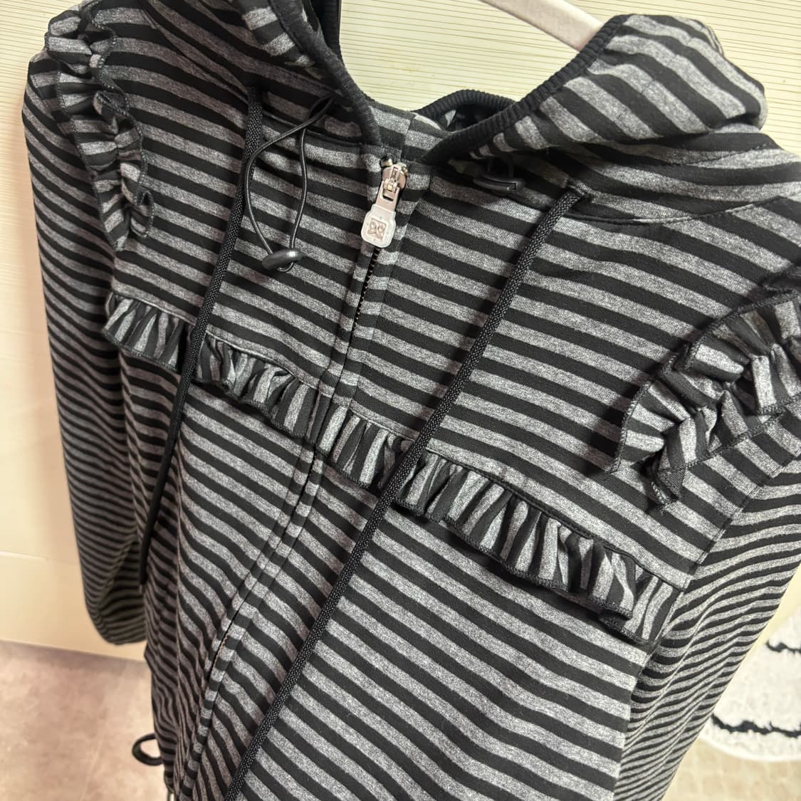 타입서비스 후드집업 상품이미지2