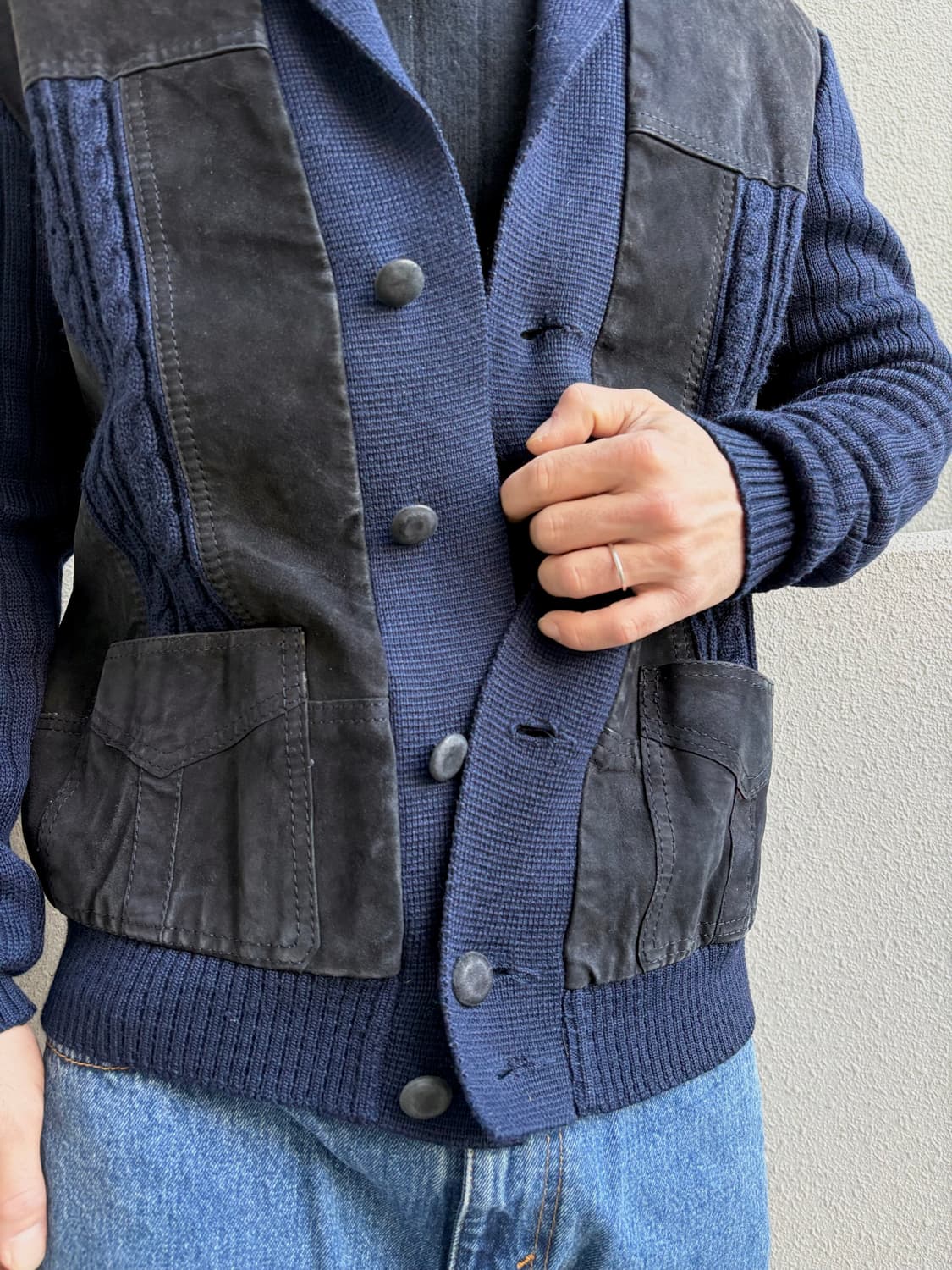 일본 브랜드 빈티지 니트 가디건 (레더 포인트) 상품이미지4