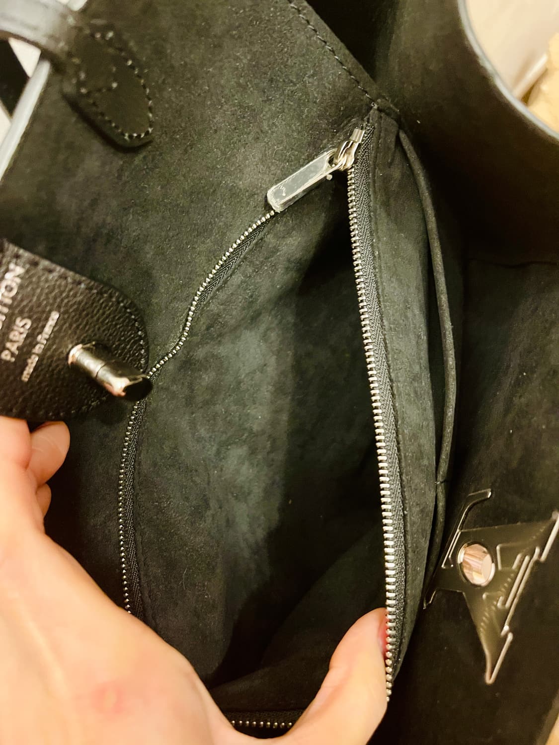 루이비통 락미 카바스 (Lockme Cabas)블랙쇼퍼백/새상품 상품이미지4