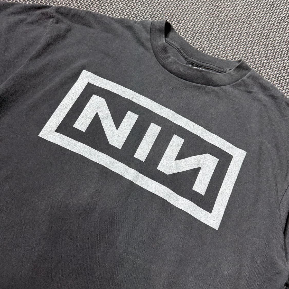 새상품) 나인 인치 네임스 락밴드 프린팅 티셔츠 (L/XL)  상품이미지6