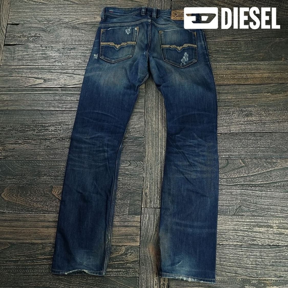 [디젤] 빈티지 워시드 슬림 스트레이트 데님 팬츠 청바지 P01524 상품이미지1