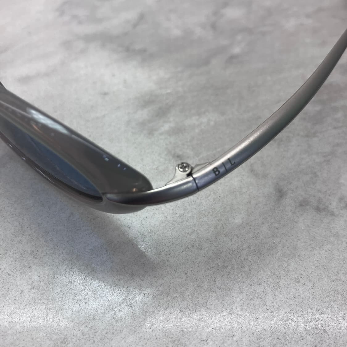 D11 보이런던 BOYLONDON 그레이 실버 빈티지 오벌 선글라스 상품이미지2