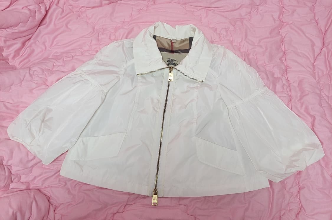 정품)급처상태좋음!버버리 귀요미 바람막이 점퍼 자켓 고이비토보증서사진첨부 상품이미지1